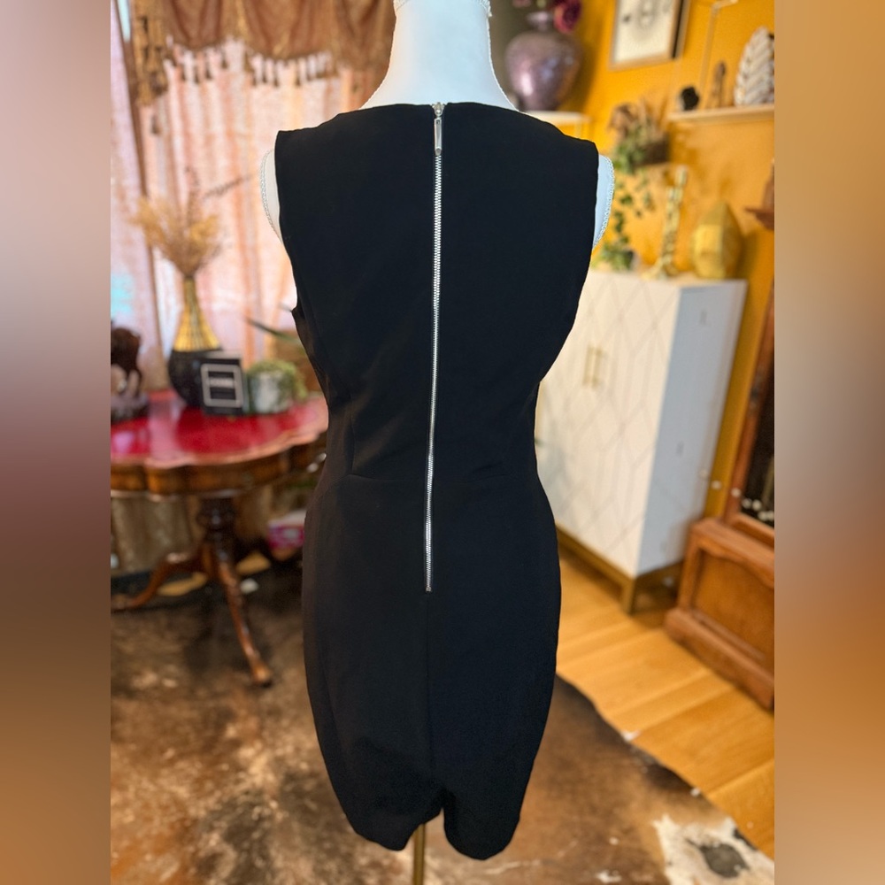 WHBM V neck dress - Picture 4 of 5